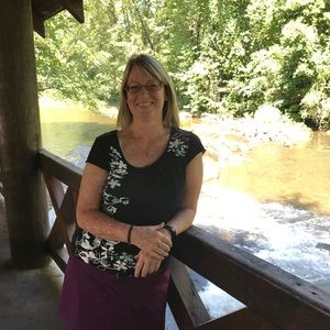 Meet your Posher, Sharon